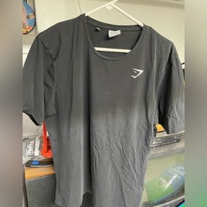 Gymshark men’s XL black shirt